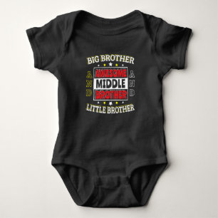 Body Awesome Middle Brother - est grand et petit