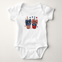 Boissons patriotiques du 4 juillet avec des étoile