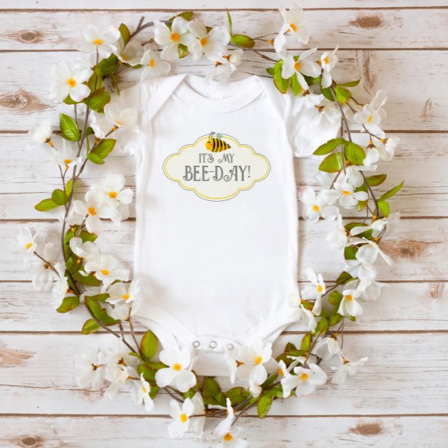 Body C'est ma petite combinaison de bébé bee-Day (Créateur téléchargé)