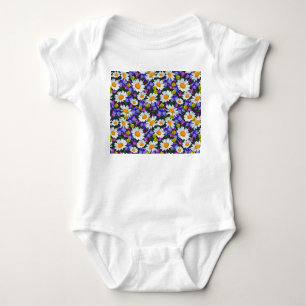 Body Chamomille, fleurs sauvages : motif sans soudure.