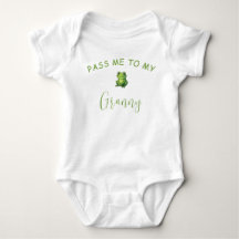 Chemise de grand-mère pour bébé