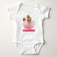 Cute Chipmunk Ballerina en tutu au Dance Studio