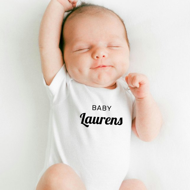 Body Dernier Nom de Bébé Écriture Moderne Mignonne (Créateur téléchargé)