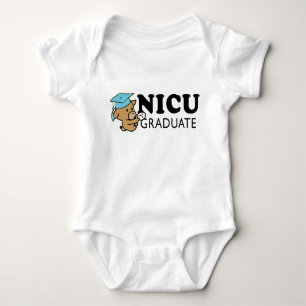 Body Diplômé de la NICU du garçon