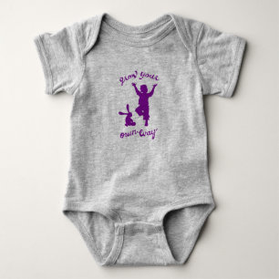 Body Élevez votre propre yoga créatif de ~ de bébé de