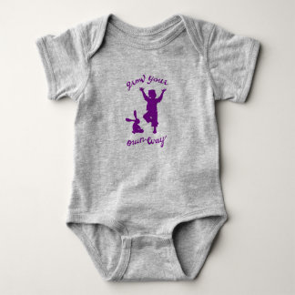 Body Élevez votre propre yoga créatif de ~ de bébé de