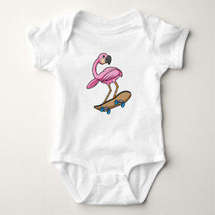 Body Flamant rose comme Patineur avec Skateboard