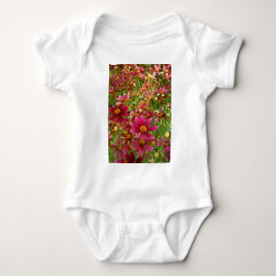 Body Fleurs de marguerite rose et jaune brillantes