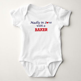 Body Follement dans l'amour avec Baker