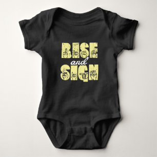 Body Hausse et signe d'ASL de langue des signes