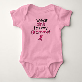 Body Je porte le rose pour mon Grammy ($18,95)