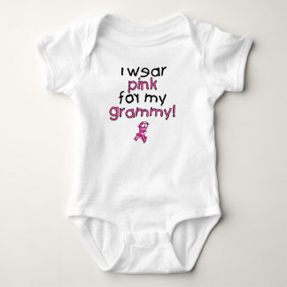 Body Je porte le rose pour mon Grammy ($18,95)