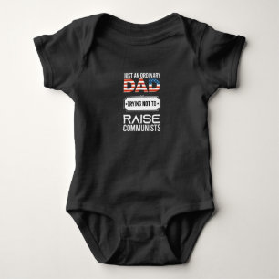 Body Juste Un Papa Ordinaire Essayant De Ne Pas Élever 