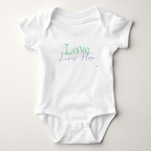 Body L'amour vit iciT-shirt pour bébé HAMbyWG