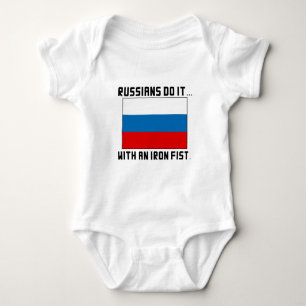 Body Les Russes Le Font... Avec Poing En Fer