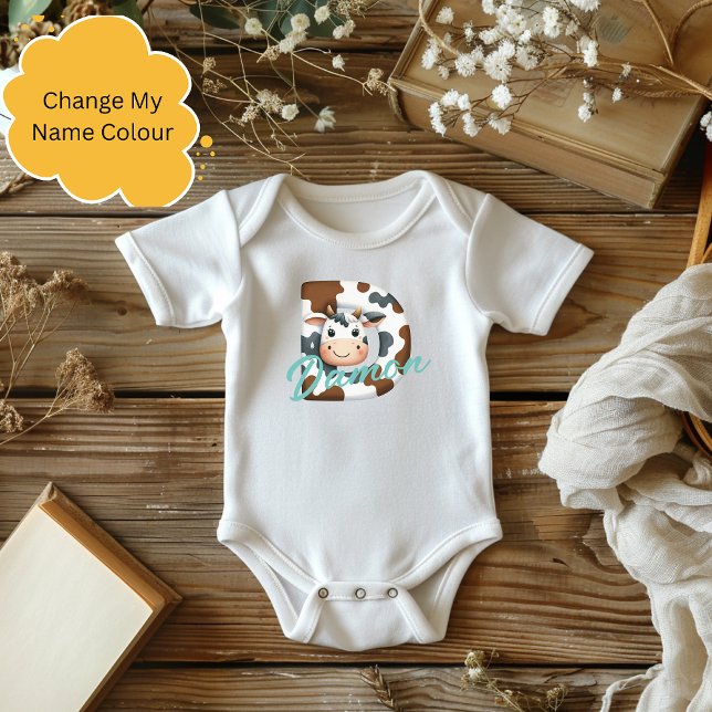 Body Lettre de vache adorable D Baby Outfit avec nom pe (Créateur téléchargé)