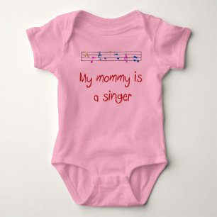Body Ma maman est un chanteur