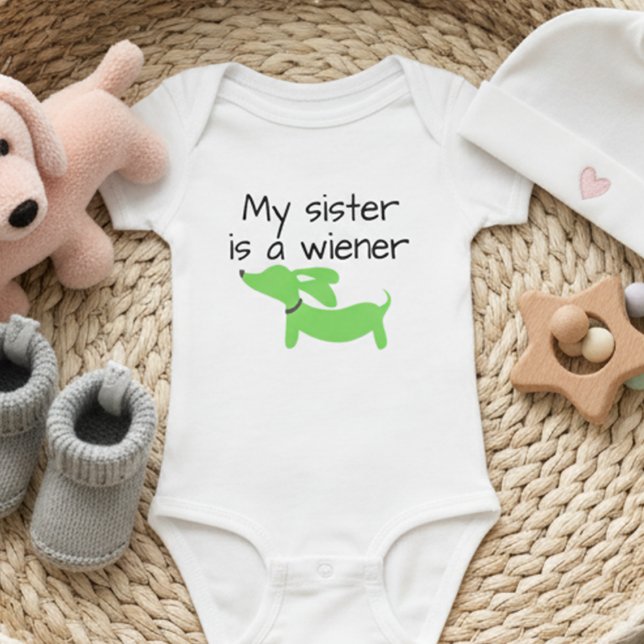 Body Ma soeur est une pièce Wiener (Chien) (My sister is a wiener dog outfit - gender neutral baby shower gift for a dachshund lover)