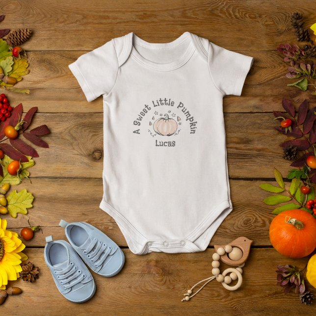 Body Mignonne Genre Neutre Doux Petit Citrouille (Cute Gender Neutral Autumn Pumpkin Baby Bodysuit for Thanksgiving, Halloween, Fall Baby Shower, etc.)