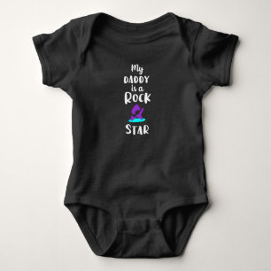 Body My Daddy est un costume pour bébé Rockstar