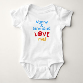 Body Nanny et grand-père m'aiment Baby T-shirt
