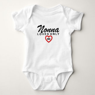 Body Nonna m'aime Personnaliser Baby Bodysuit