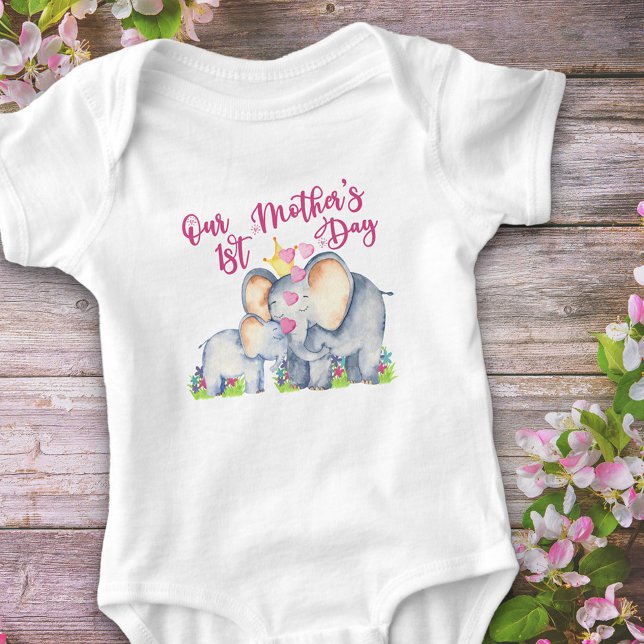 Body Notre 1ère Fête des mères mignonne maman et bébé é (First Mother's Day baby girl bodysuit with cute mommy and baby elephants)