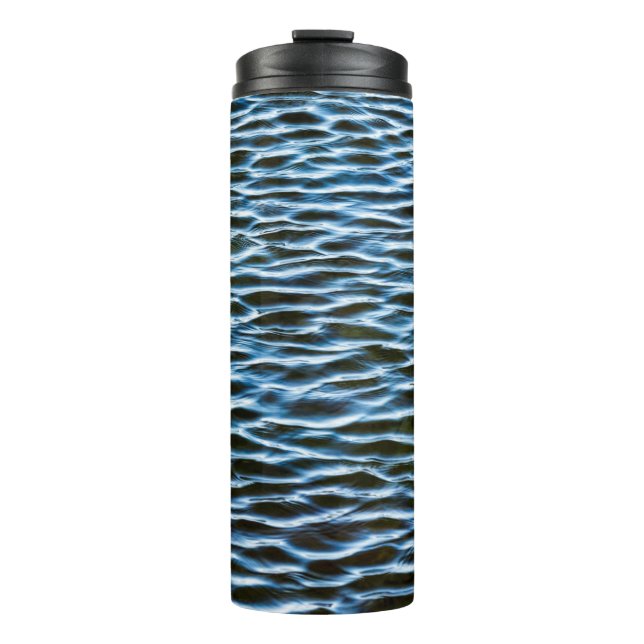 Body of water during daytime thermosbecher (Vorderseite)