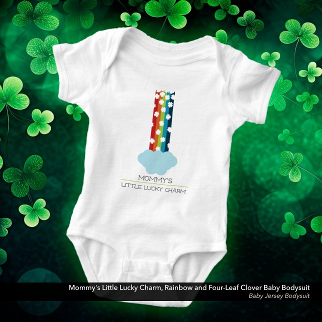 Body Petit Charme Chanceux de maman Arc-en-ciel 4-Leaf  (Mommy's Little Lucky Charm Rainbow and Four-Leaf Clover Baby Bodysuit)