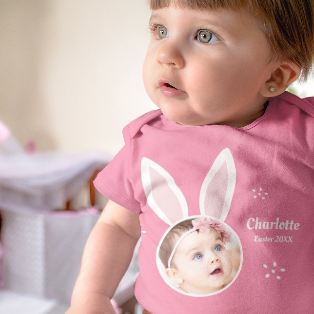 Body Petite fille Photo avec des oreilles lapin et nom  (Créateur téléchargé)