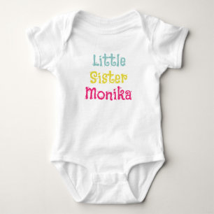 Body Petite Soeur Mignonne Monogramme Fille de Couleurs