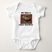 Plongeur de mer profonde d'onsie de bébé