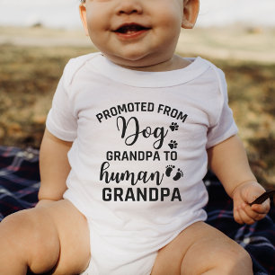 Body promu de grand-père chien à grand-père humain