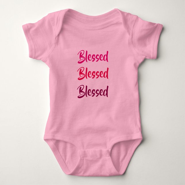 Body Romper "Blessed x3" rose. (Devant)