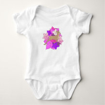 T-shirt avec un adorable faon et des fleurs