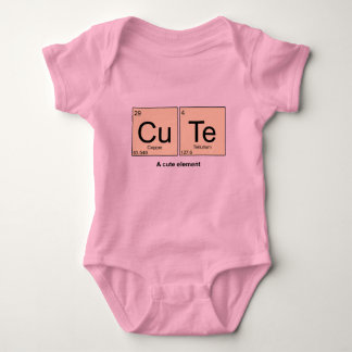 Body Un joli bodyshirt bébé à table périodique