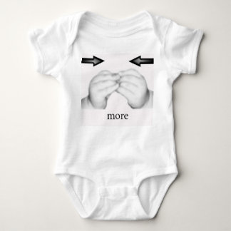 Body une langue des signes plus infantile de bébé de