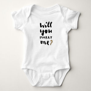 Body Veux-tu m'épouser en costume de bébé ?