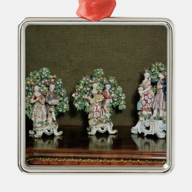 Bogenporzellanzahlen, 1761 silbernes ornament (Vorne)
