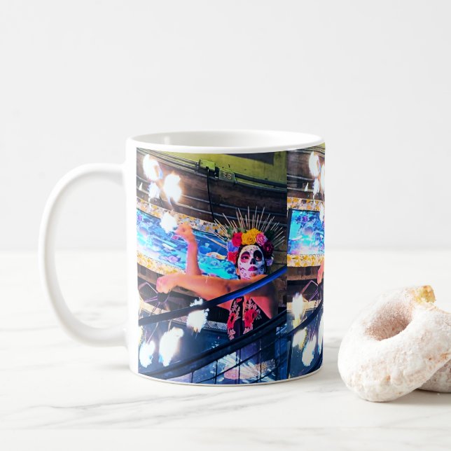 Bogotá Feuertänzer Kaffeetasse (Mit Donut)