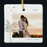 Bohemisch Beach Palm Tree Foto Keramik Ornament<br><div class="desc">Bohemische Strandpalme und Sterne,  Foto im rustikalen Salbei.</div>