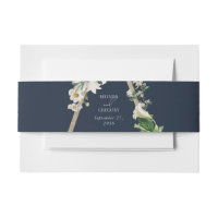 Bohemisch Wood Pyramid White Florals Blue Wedding