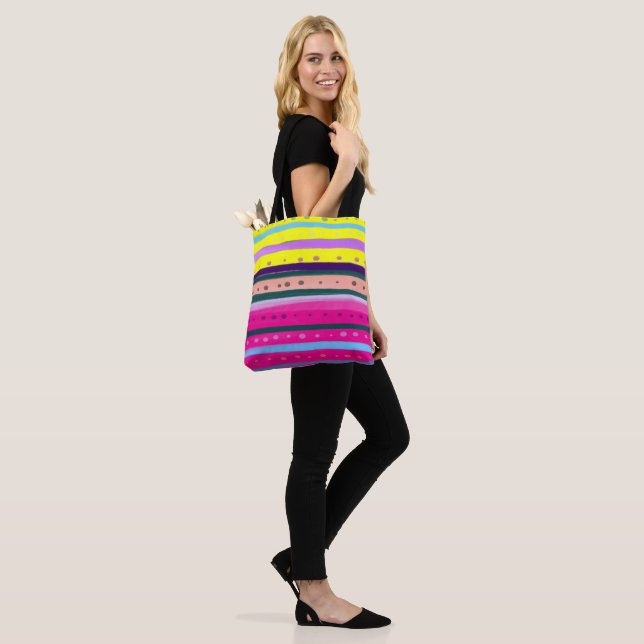 Bohemische Abstrakte Kunst Tasche (Am Model)