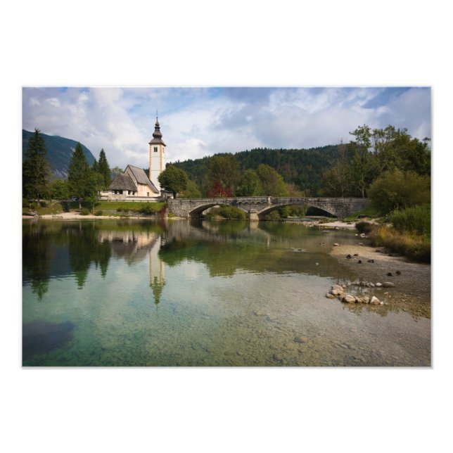 Bohinj See mit Kirche in Slowenien drucken Fotodruck (Vorne)
