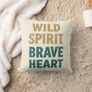 Boho Adventure Wild Spirit Brave Heart Kissen