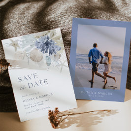 Boho am Strand Dusty Blue Wedding Foto Save The Date