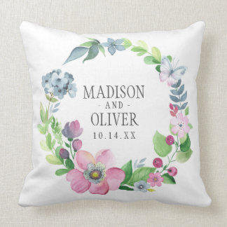 Boho Aquarell mit Blumen u. Schmetterling Wedding Kissen