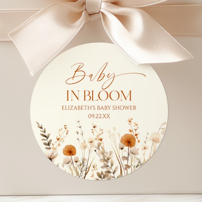 Boho Baby in Bloom Wildblume Babydusche Runder Aufkleber (Von Creator hochgeladen)