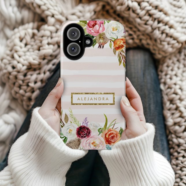 Boho Blooms Blush Stripe Monogram iPhone 16 Hülle (Von Creator hochgeladen)