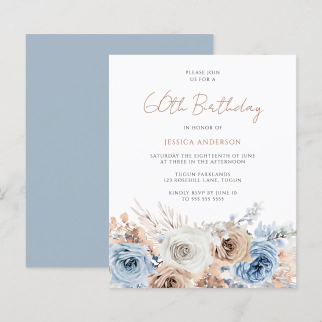 Boho Blue Floral Budget 60. Geburtstag Einladung (Vorne/Hinten)